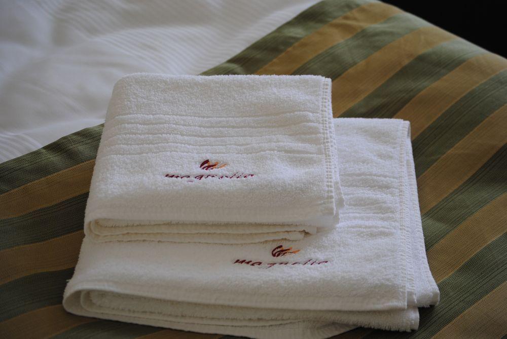 Hotel Magnolia Tychy Exterior foto